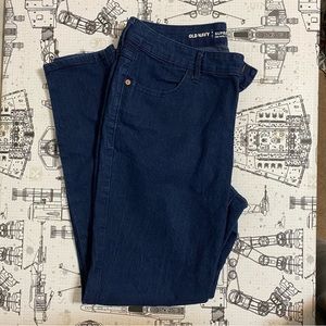 Old Navy Mid rise super skinny stretch jeans